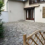 Grand 4 Etoiles, Calme, Proche Commerces Besse-et-Saint-Anastaise